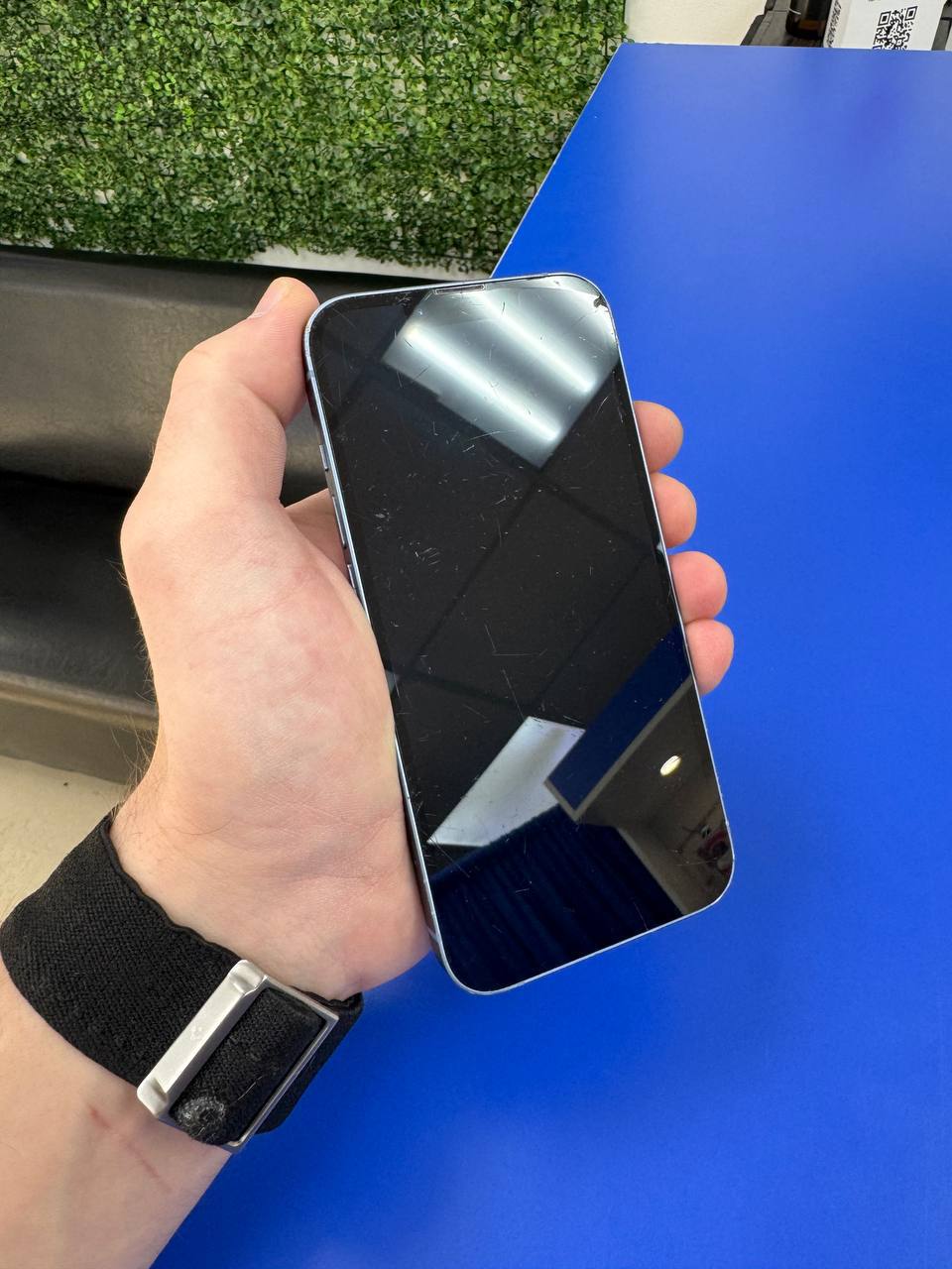 Замена стекла IPhone